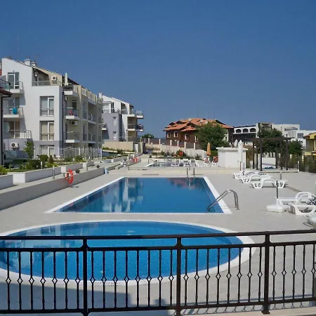 Hotel apartamentowy Menada Apolon