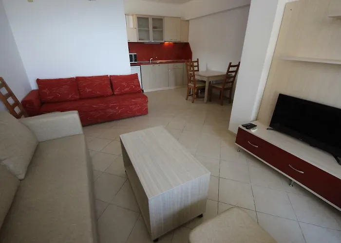 Menada Apolon 소조폴